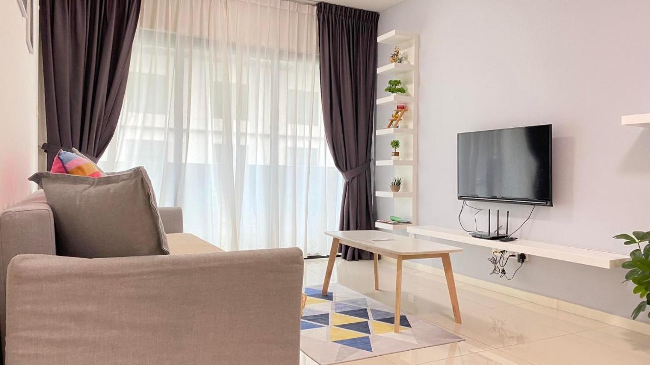 Suasana Jb At Jb Center Luxury Modern & Rustic 1Br Apt For Bussiness,Vacation Trips Johor Bahru Kültér fotó