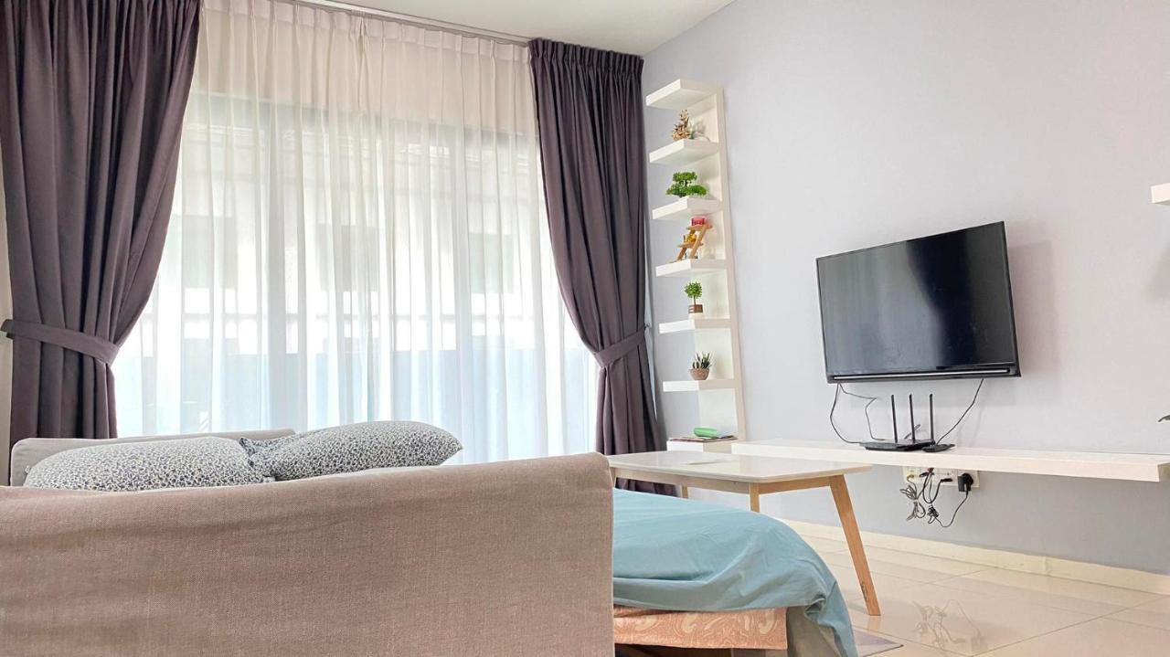 Suasana Jb At Jb Center Luxury Modern & Rustic 1Br Apt For Bussiness,Vacation Trips Johor Bahru Kültér fotó